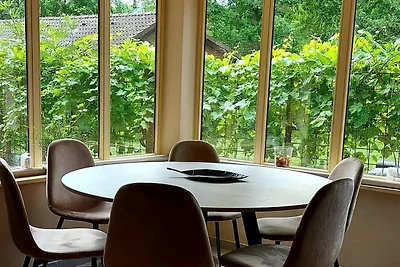 Freistehendes Haus in Lanaken mit großem...
