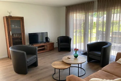 Bungalow in Gillenfeld mit Schwimmbecken