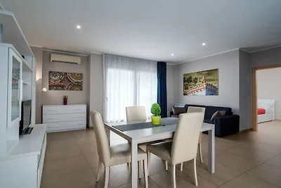 Wohnung mit Terrasse
