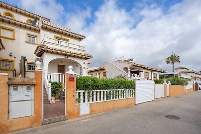 Vakantiehuis in Cabo Roig vlakbij het strand