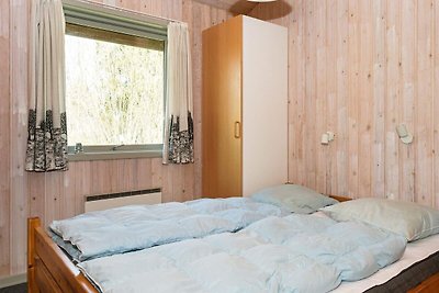 Modernes Ferienhaus in Ørsted mit Sauna
