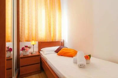 Apartments Island Beat - Two Bedroom Apartmen...