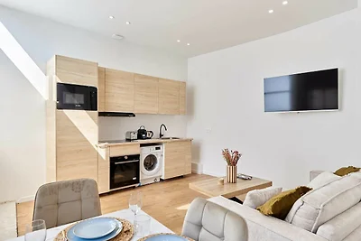 Elegante Wohnung AC Buttes Chaumont