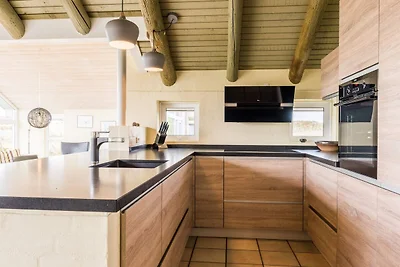 6 Personen Ferienhaus in Henne