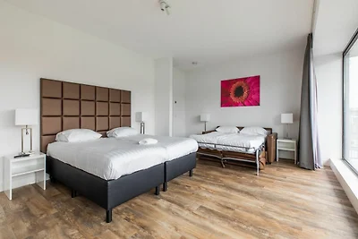 Gloednieuwe luxe villa