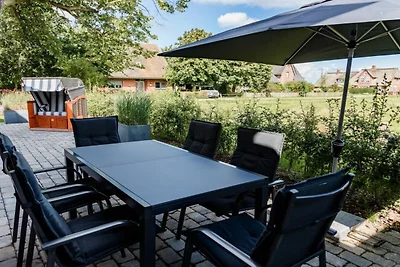 Vakantiehuis in Midlum met sauna en wifi