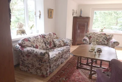 Ferienhaus in Bösdorf mit Schwimmbecken
