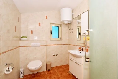 Ferienwohnung mit 2 Schlafzimmer