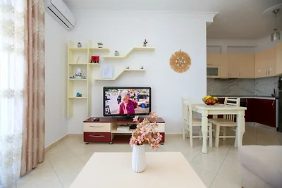 Wohnung in Vlorë nahe Uji Ftohte Strand
