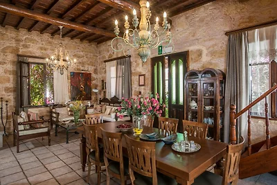 Atemberaubende Villa für 7 Personen in...