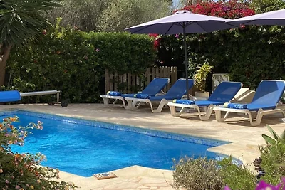 Casa Mondrago Melani