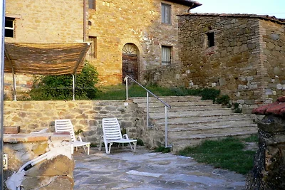 Cottage rustico a Magione con giardino
