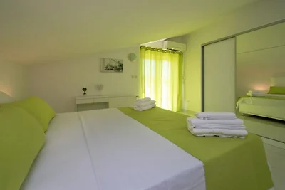 Villa Tomi- Classic Double Room With Sea View...