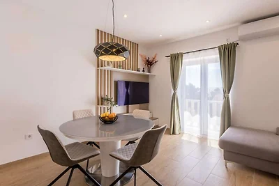 Three Bedroom Apartment with Terrace and Sea ...