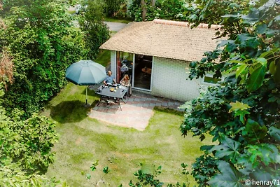 Schönes Chalet in der Nähe eines Badesees