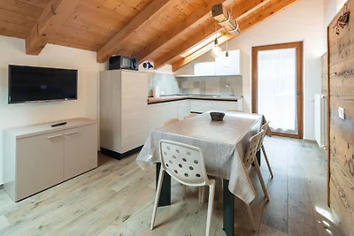 Charmantes Apartment in Celledizzo mit Garten