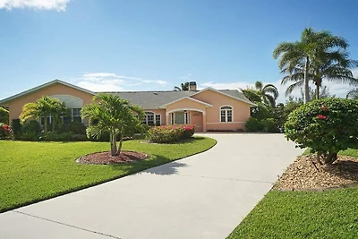 CCVS - Villa Blue Lagoon