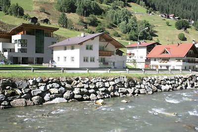 Große Ferienwohnung mit großem Balkon in...