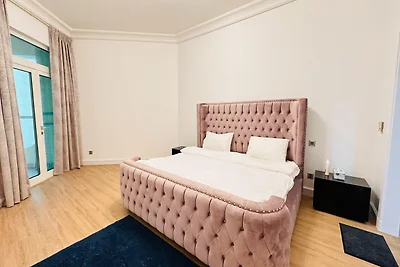 Luxuriöses Apt mit 3 Schlafzimmern Palm...