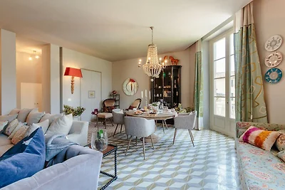 Moderner Komfort mit Terrasse in Lucca