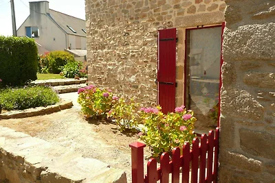 Steinhaus in Strandnähe, Plouguerneau