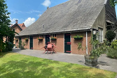 Ferienhaus in Bergen op Zoom mit Garten