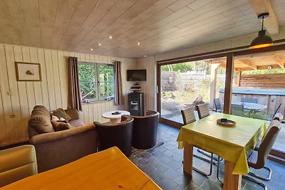 Chalet mit Whirlpool in Durbuy