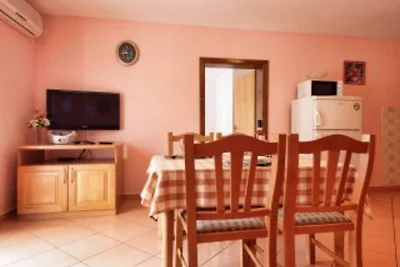 Apartment Stefani - one bedroom apartment wit...
