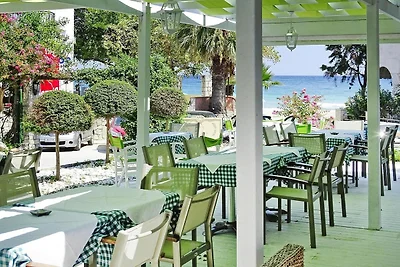 Wohnung in Fourka direkt am Meer