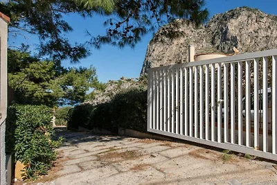 Seaview Villa In Mongerbino