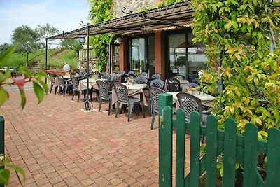 Appartement in Peschiera met verwarming