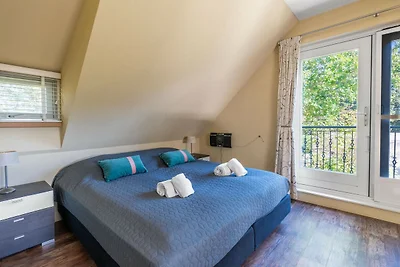 Sehr geschmackvoll eingerichtetes Landhaus fü...