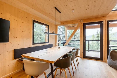 Superior-Chalet mit Sauna und Hottub