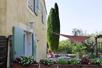 Ferienhäuschen mit privater Terrasse, Bellega...