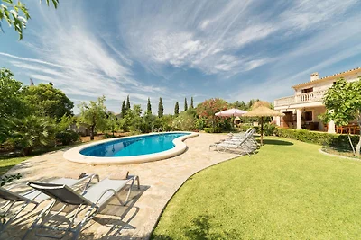 Paraíso paisajístico con piscina