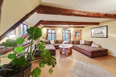 Geräumiges Apartment mit Garten