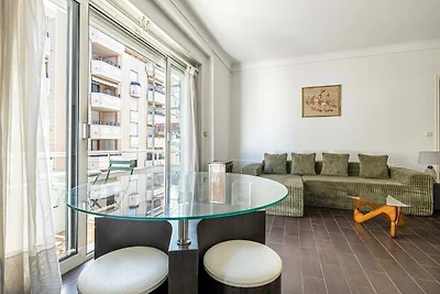 Klimatisierte Wohnung mit Balkon – 2 Schlafzi...