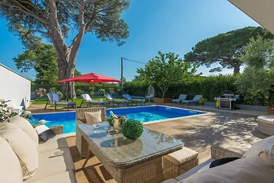 Villa in Poreč mit Schwimmbecken