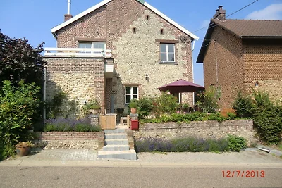 Denkmalgeschütztes Ferienhaus in Voeren mit...