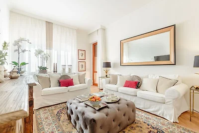 Appartement in Lucca bij stadsmuren