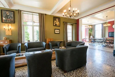 Schloss in Stavelot mit Pool und Sauna