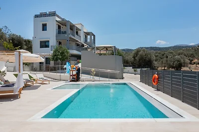 Familien-Luxusvilla in der Stadt Rethymno