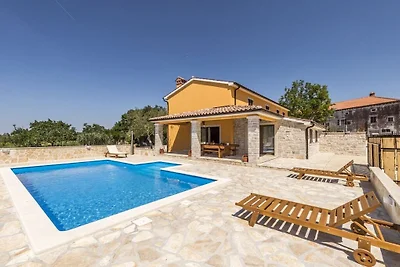 Villa in Vrsar mit Schwimmbecken