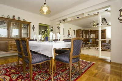 Villa in Jadranovo mit Schwimmbecken