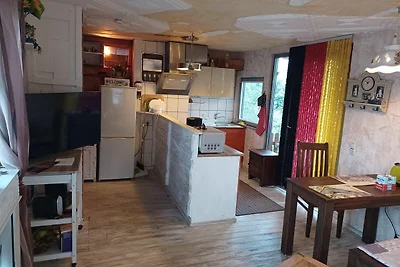 Accogliente Bungalow a Nakenstorf con...