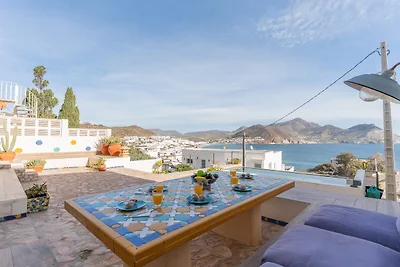 Kustvakantie met privézwembad voor 6