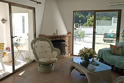 Geräumige Villa mit privatem Pool
