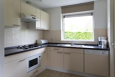 Charmantes Waldhaus, umgeben von einem Garten