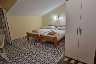 Apartments Željka - Studio Apartment with Ter...