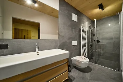 5803 Alm-Lodge trais